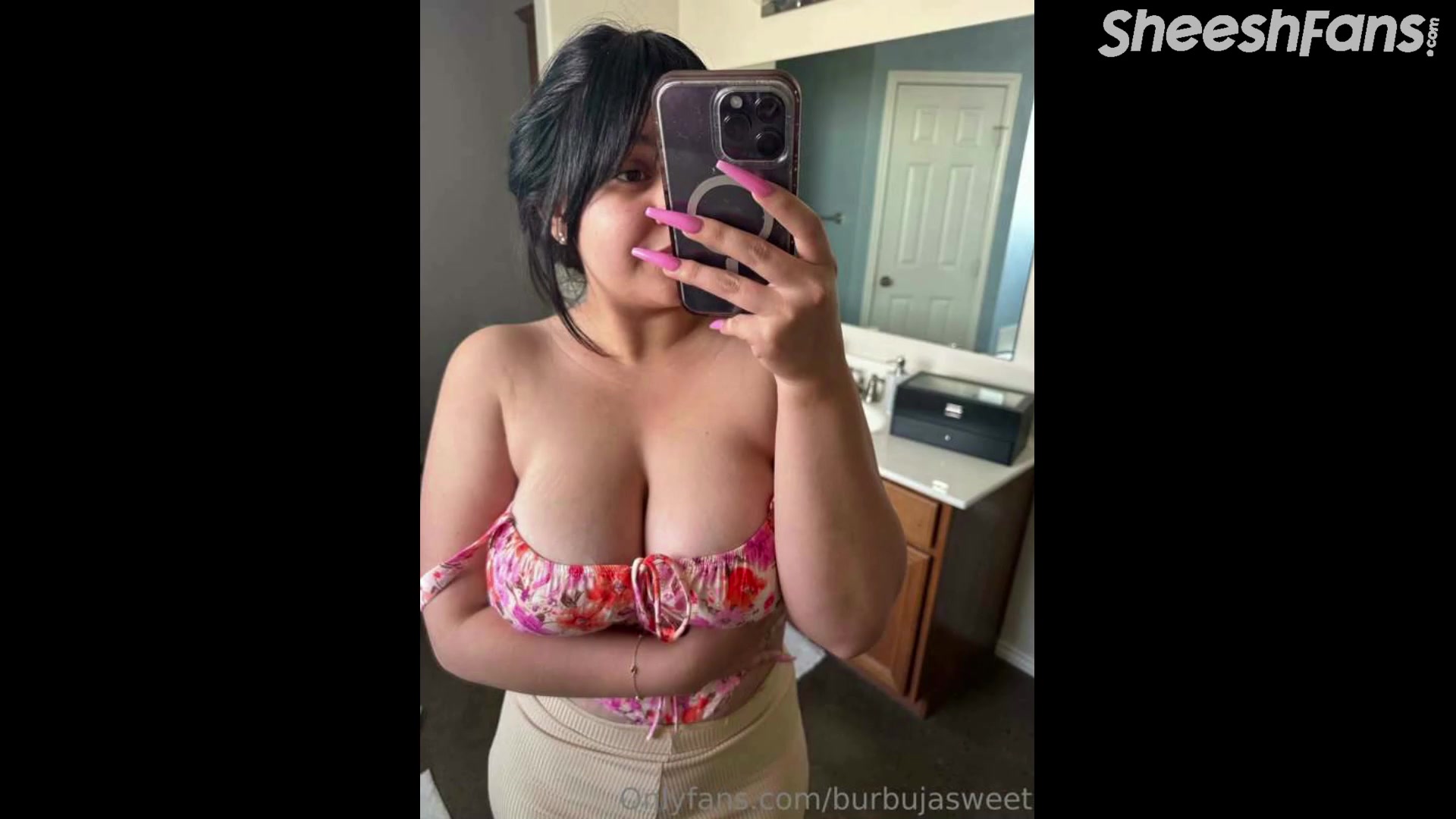 Burbujasweet Onlyfans Video So Hot And Pretty When She’s Naked